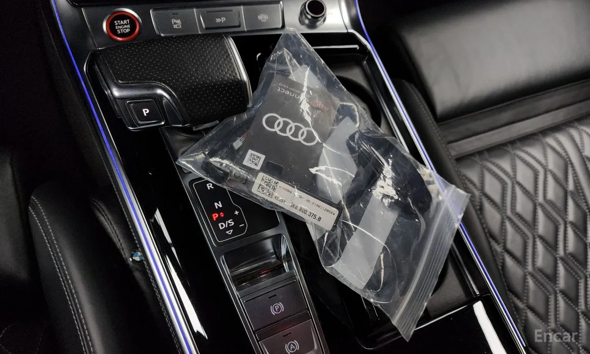 Фото 9 - Audi S7