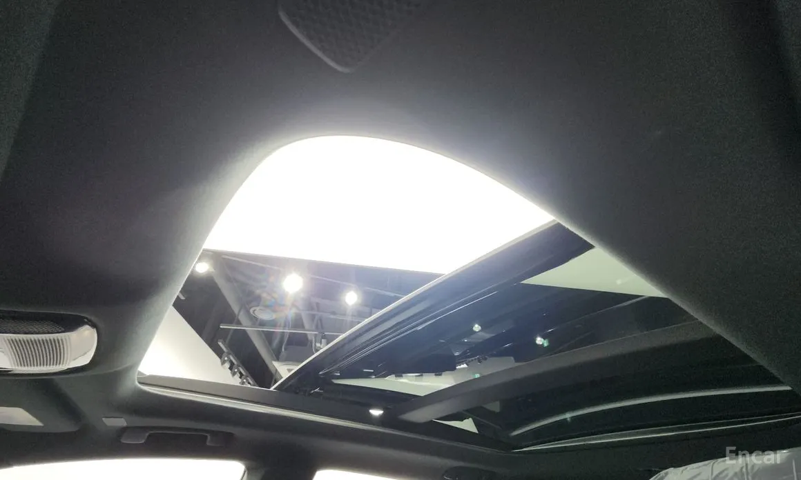 Фото 18 - Lexus RX