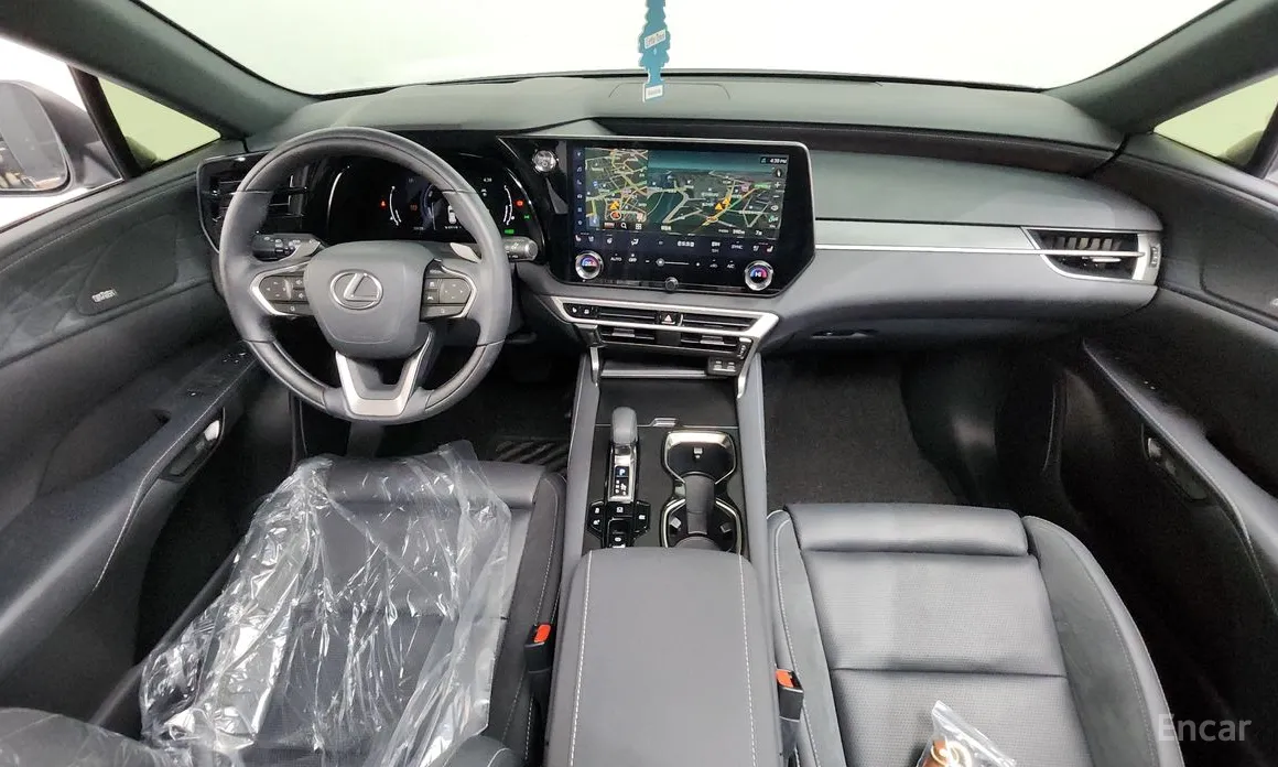 Фото 7 - Lexus RX