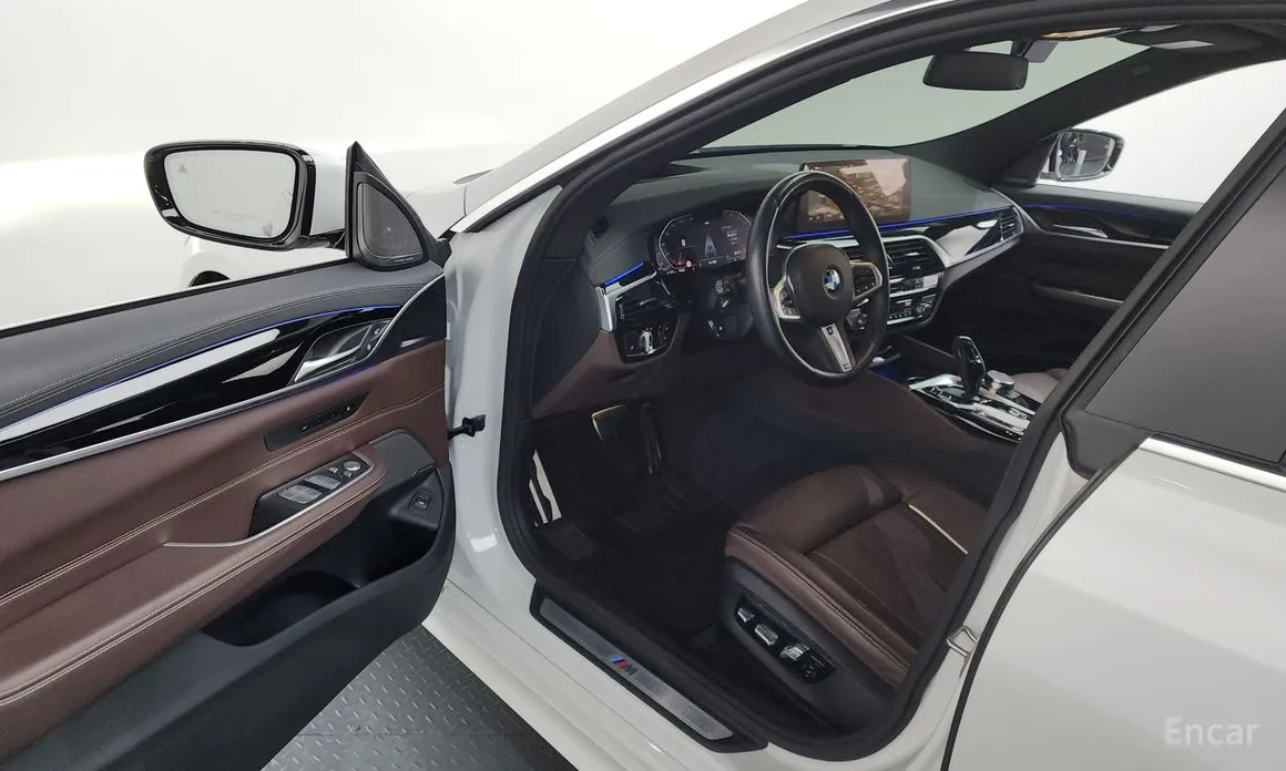 Фото 10 - BMW Gran Turismo