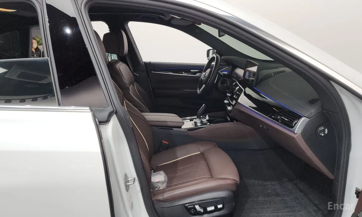 Фото 11 - BMW Gran Turismo