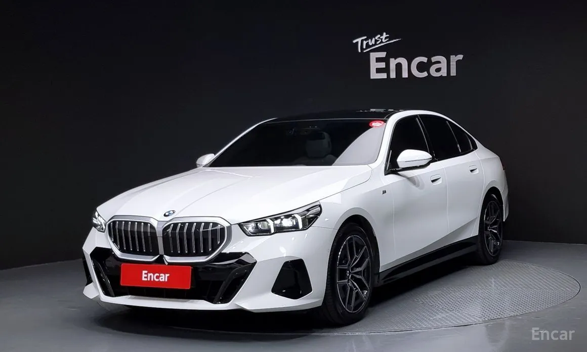 Фото 1 - BMW 5 Series