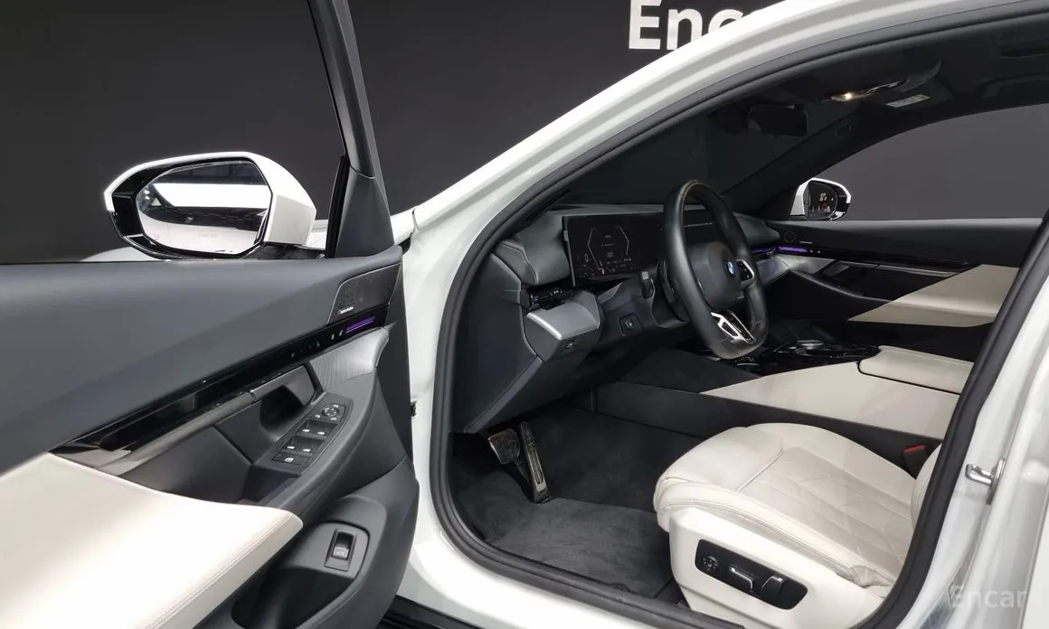 Фото 11 - BMW 5 Series