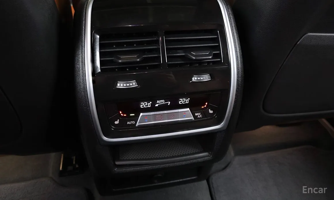 Фото 18 - BMW X6