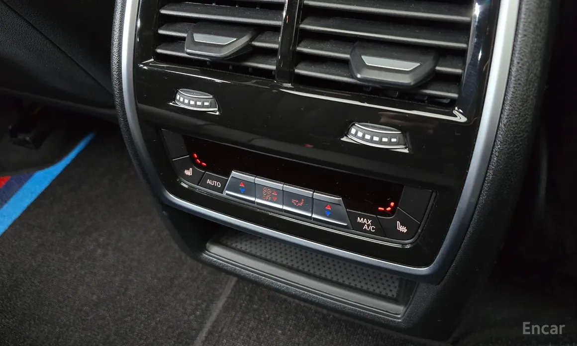 Фото 18 - BMW X5