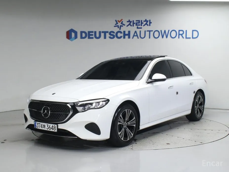 Фото 1 - Mercedes-Benz E-Class