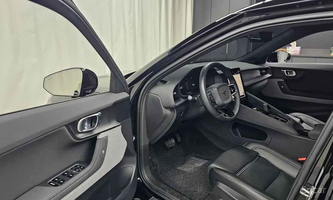 Фото 10 - Polestar 2