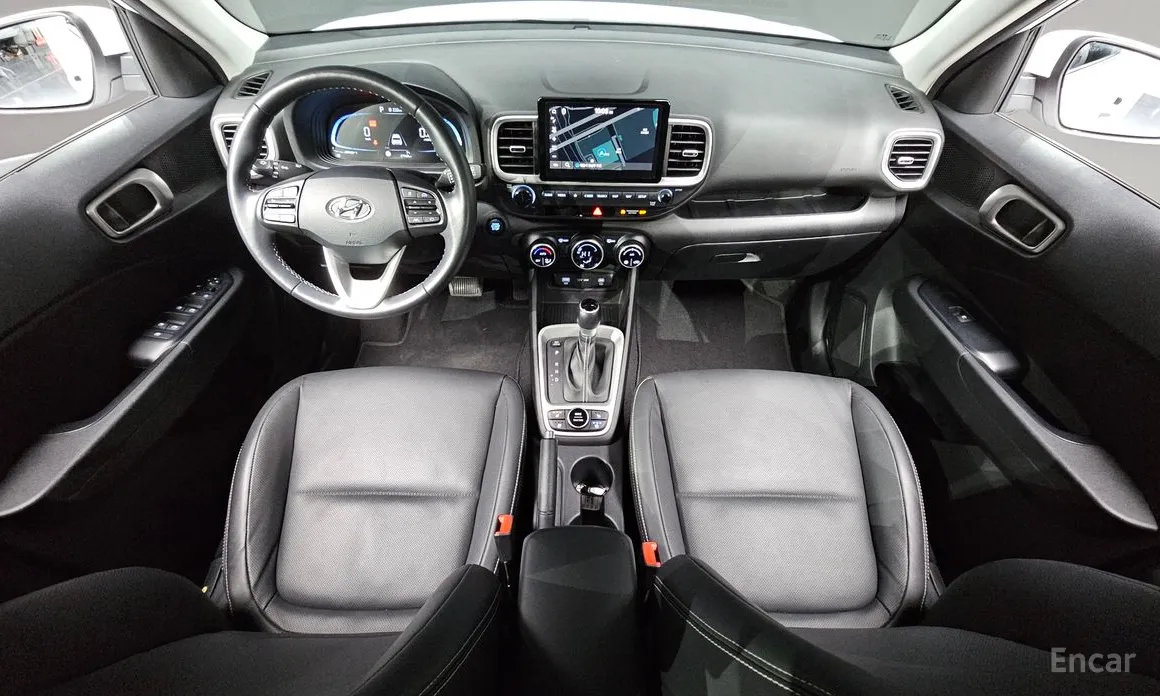 Фото 7 - Hyundai Venue