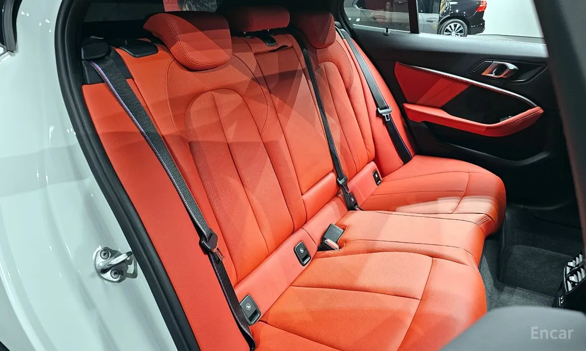 Фото 12 - BMW 1 Series