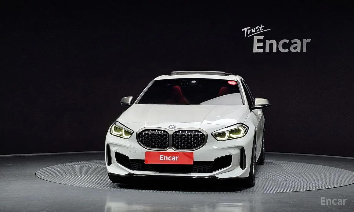 Фото 3 - BMW 1 Series