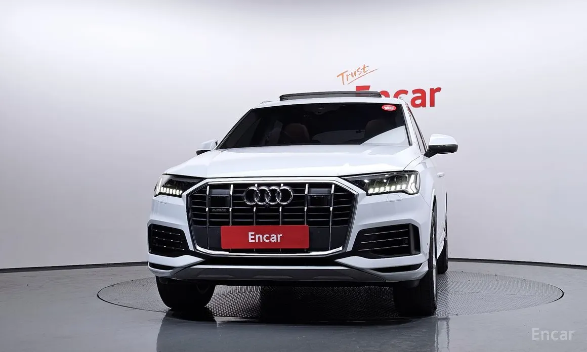 Фото 3 - Audi Q7