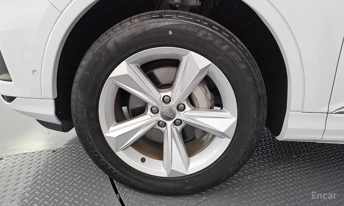 Фото 5 - Audi Q7