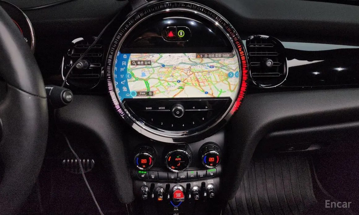 Фото 14 - Mini Cooper Convertible