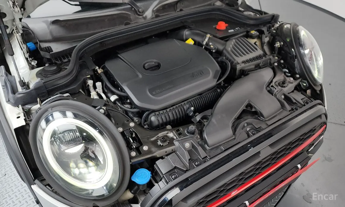 Фото 6 - Mini Cooper Convertible