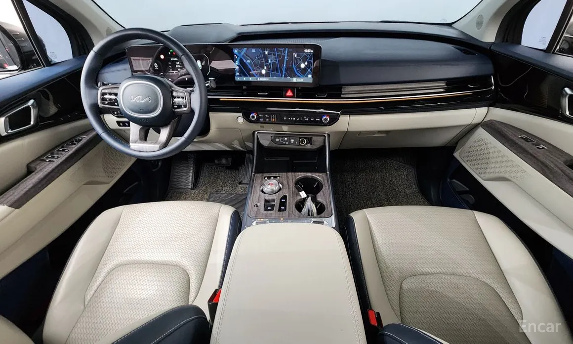 Фото 7 - Kia Carnival