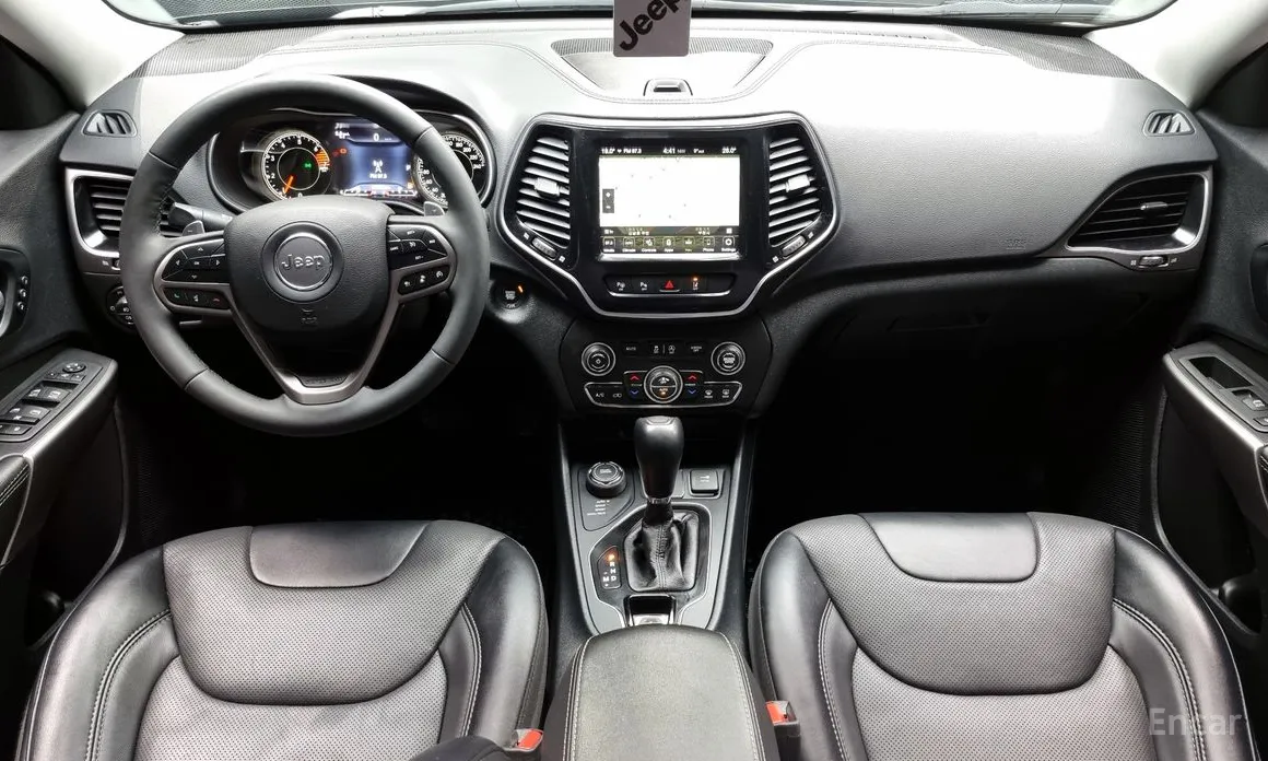 Фото 7 - Jeep Cherokee