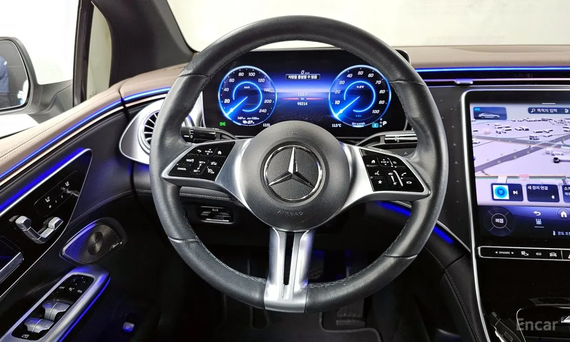 Фото 13 - Mercedes-Benz EQE