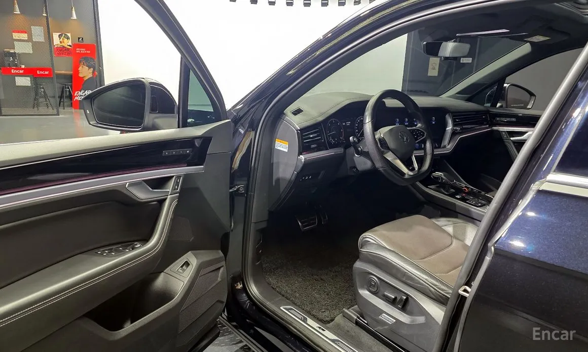 Фото 10 - Volkswagen Touareg