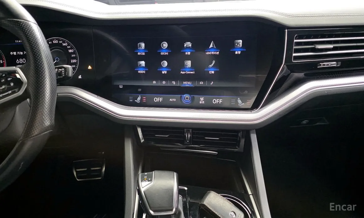 Фото 17 - Volkswagen Touareg