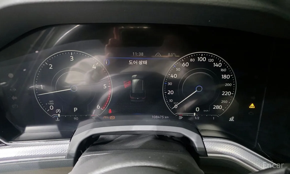 Фото 8 - Volkswagen Touareg