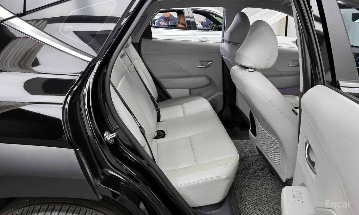 Фото 12 - Hyundai Kona