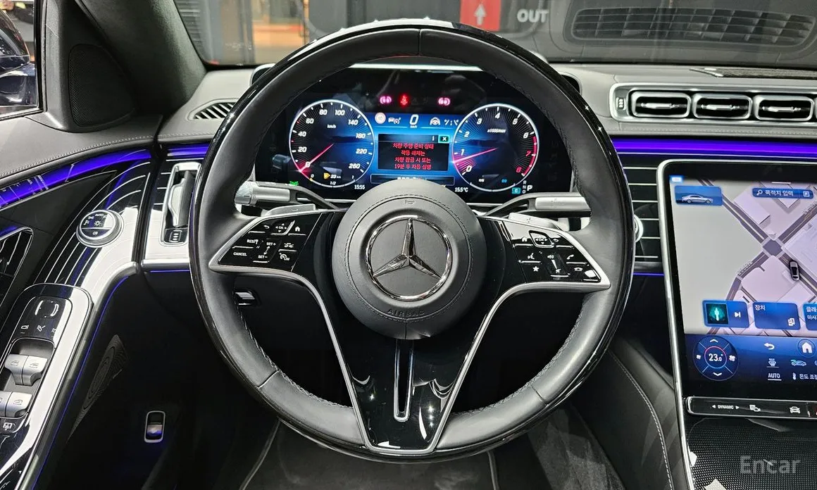 Фото 13 - Mercedes-Benz S-Class