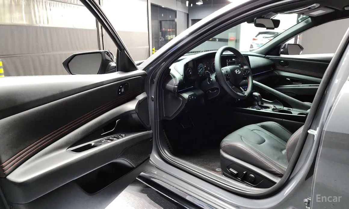 Фото 10 - Hyundai Avante