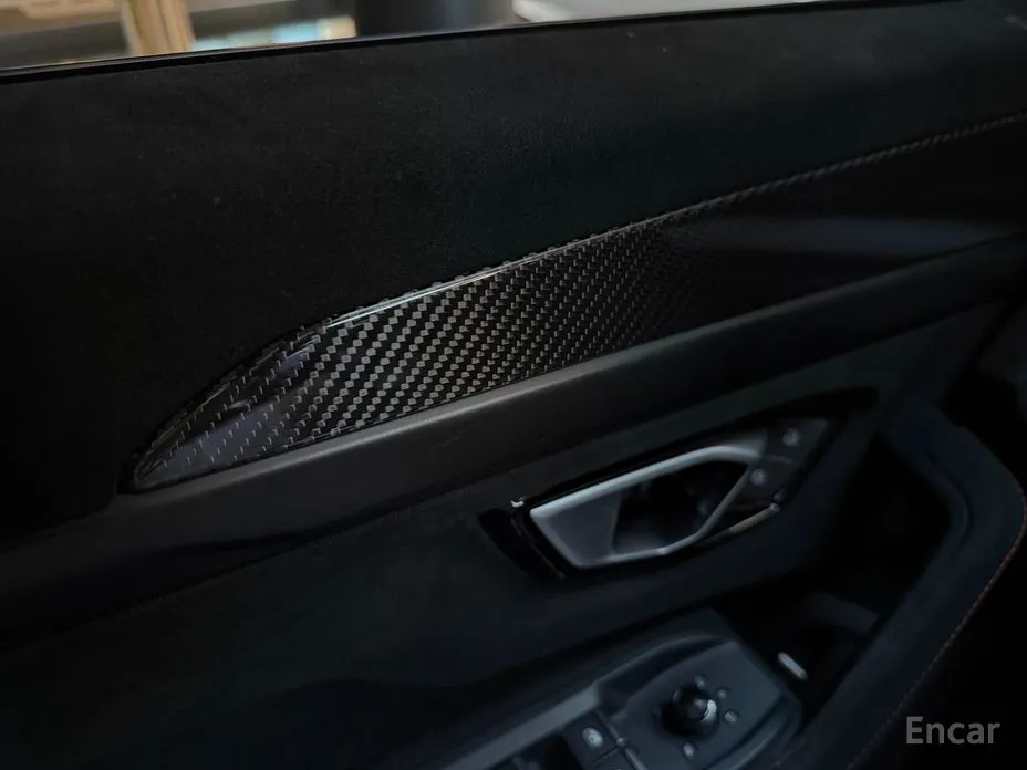 Фото 17 - Lamborghini Urus