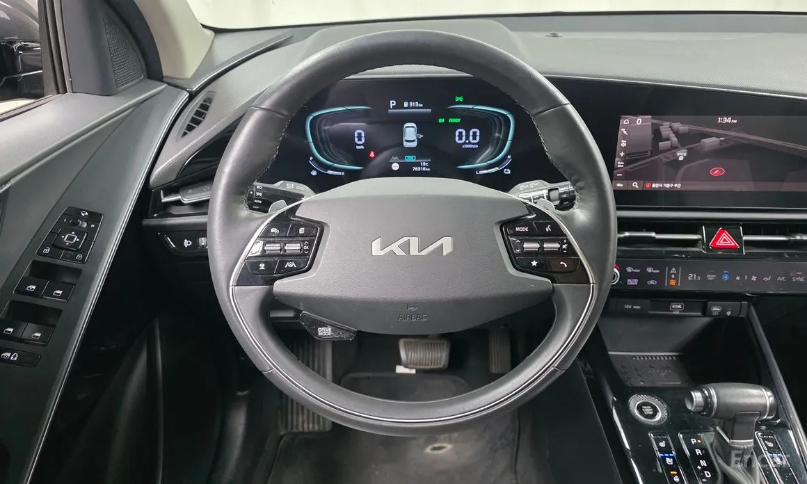 Фото 13 - Kia Niro