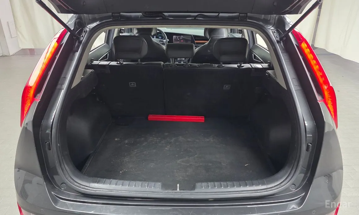 Фото 20 - Kia Niro