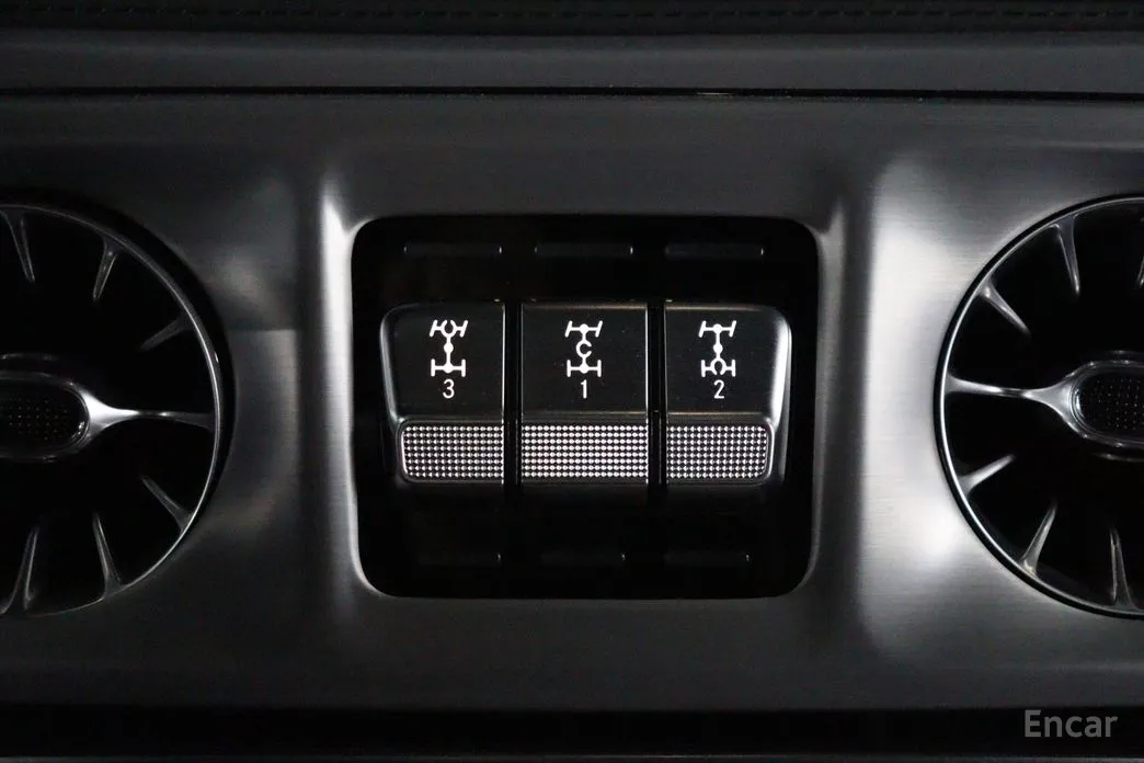 Фото 16 - Mercedes-Benz G-Class