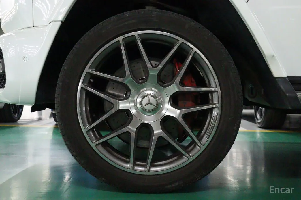 Фото 20 - Mercedes-Benz G-Class