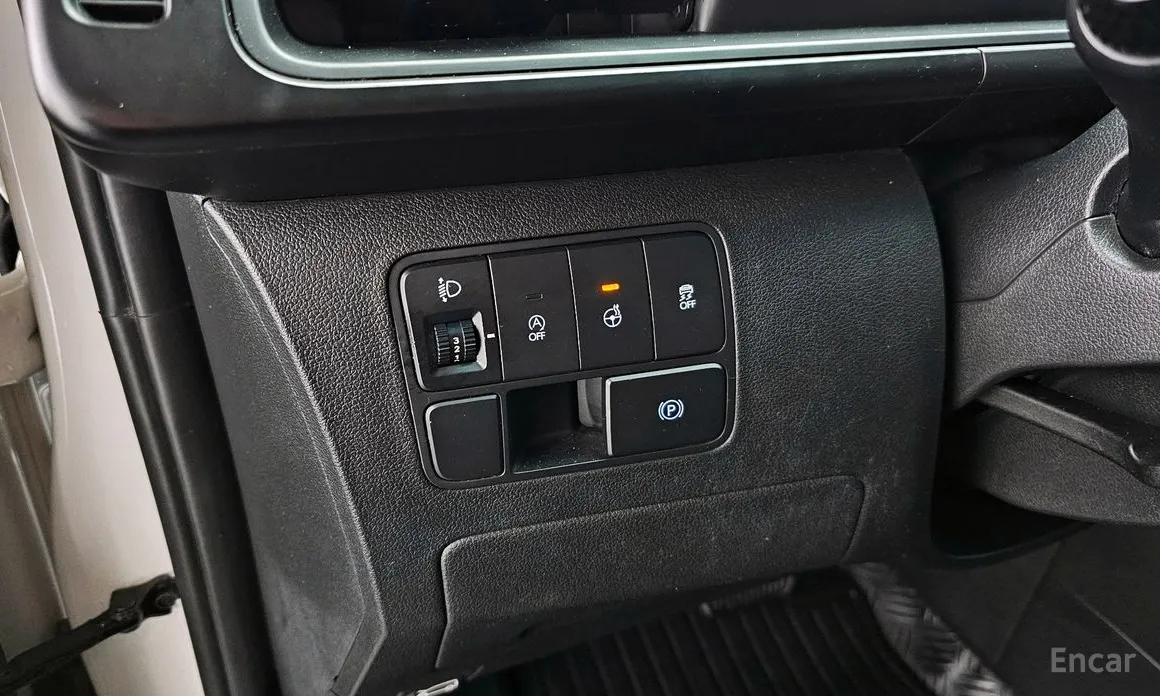 Фото 16 - Hyundai Staria