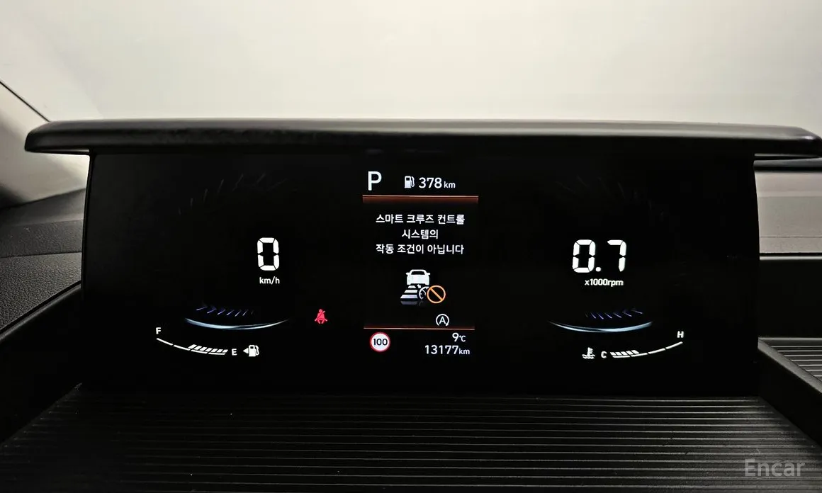 Фото 8 - Hyundai Staria