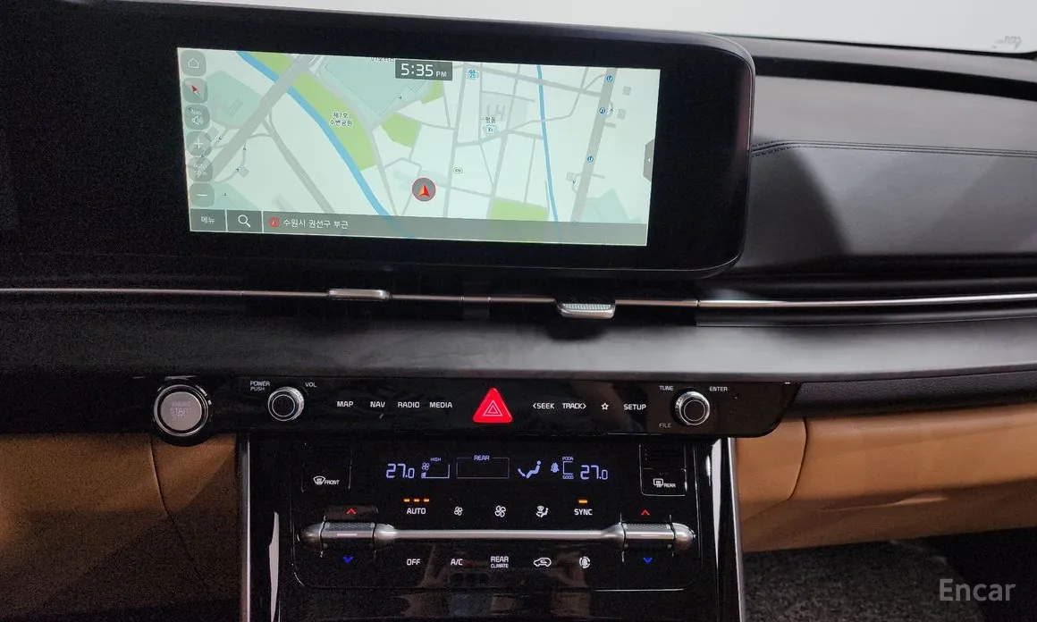 Фото 14 - Kia Carnival