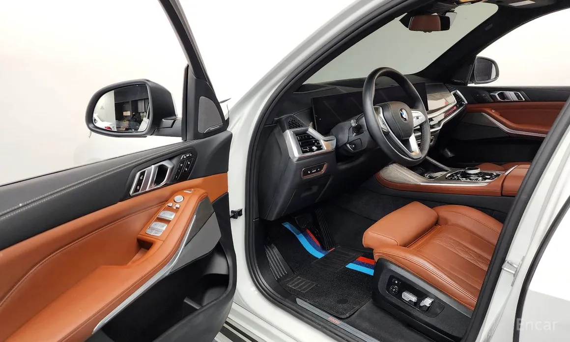 Фото 10 - BMW X7