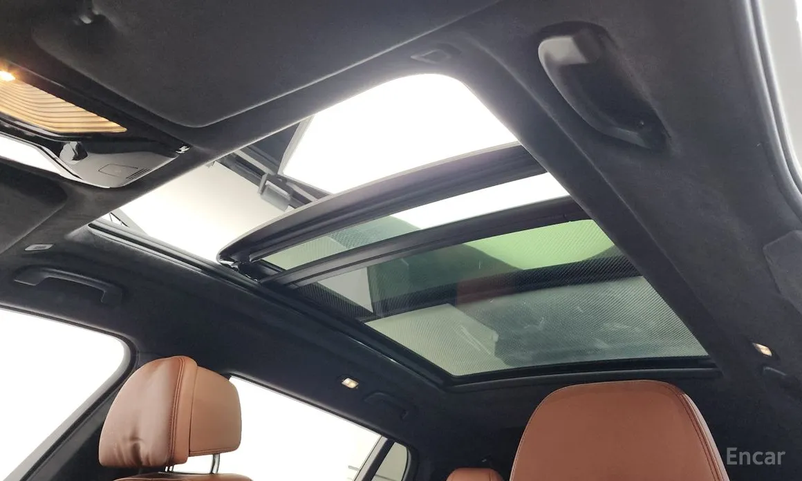 Фото 18 - BMW X7