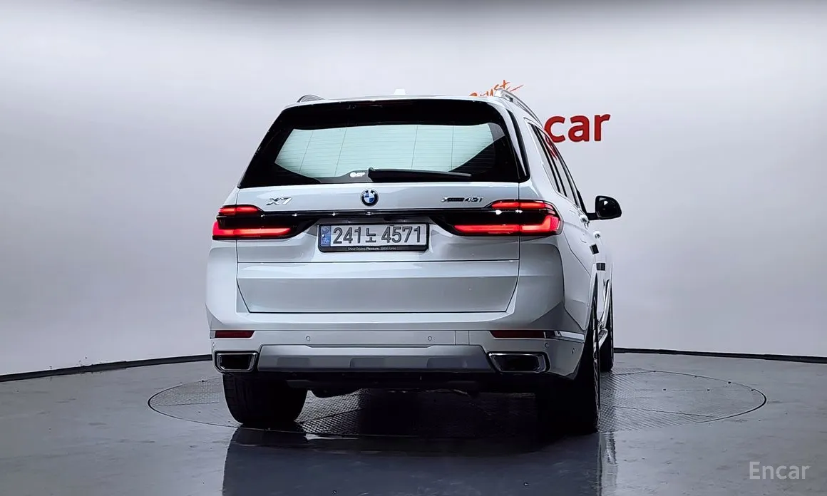 Фото 4 - BMW X7
