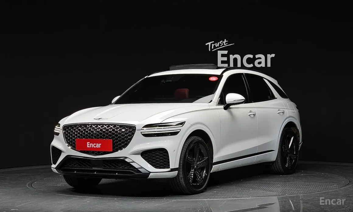 Фото 1 - Genesis GV70