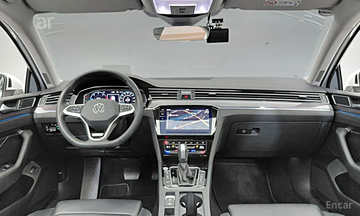 Фото 12 - Volkswagen Passat