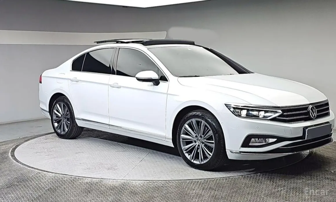 Фото 3 - Volkswagen Passat