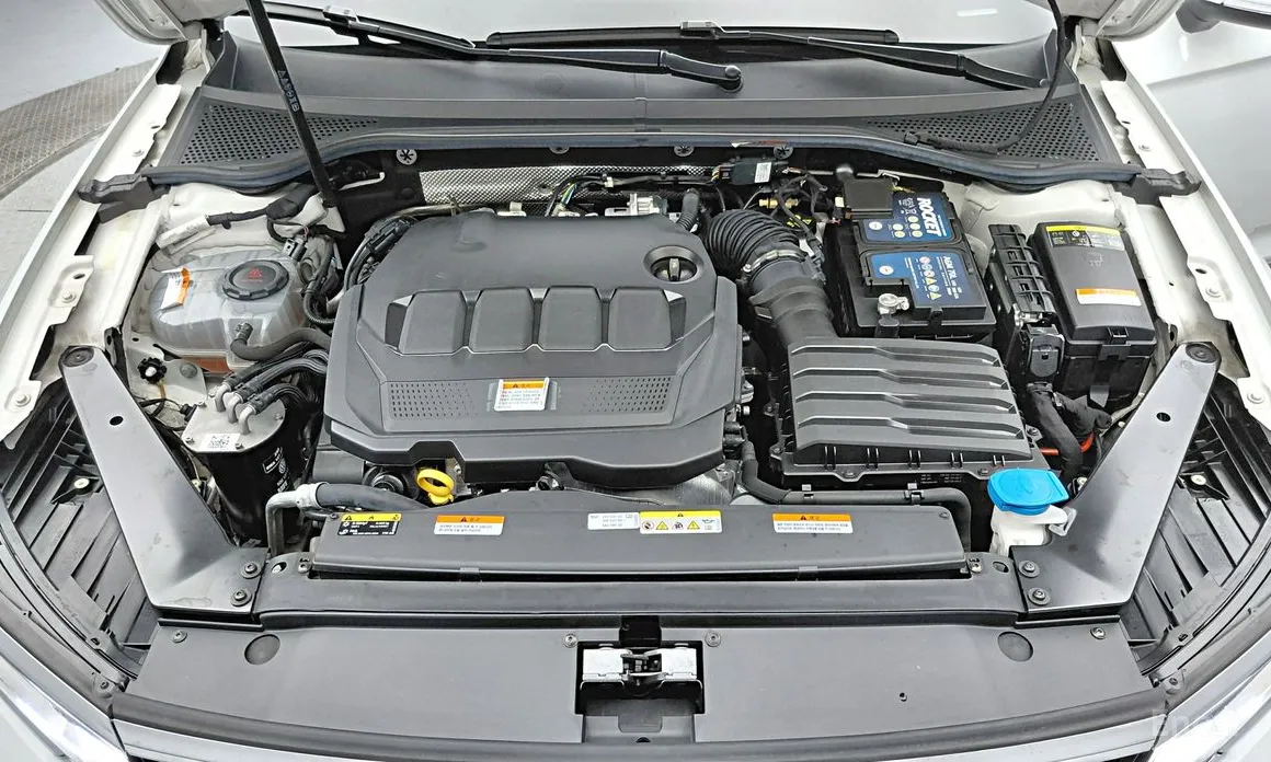 Фото 5 - Volkswagen Passat