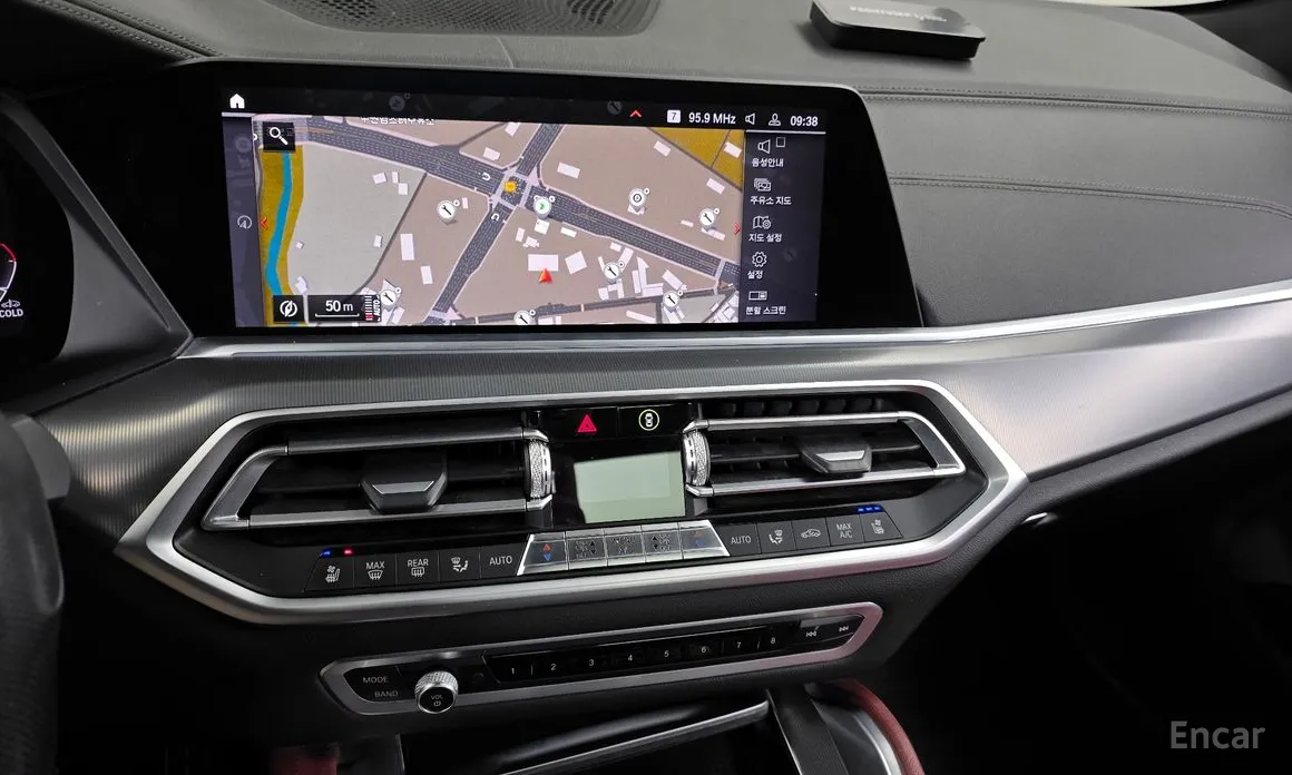 Фото 14 - BMW X6