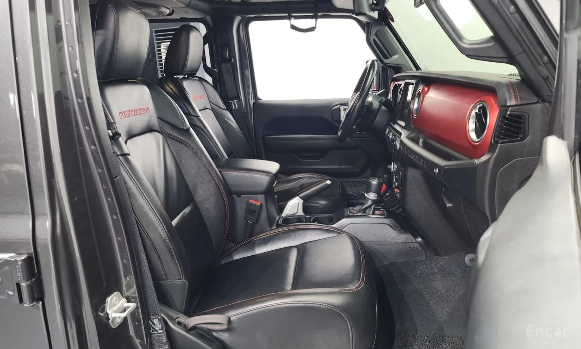 Фото 11 - Jeep Wrangler