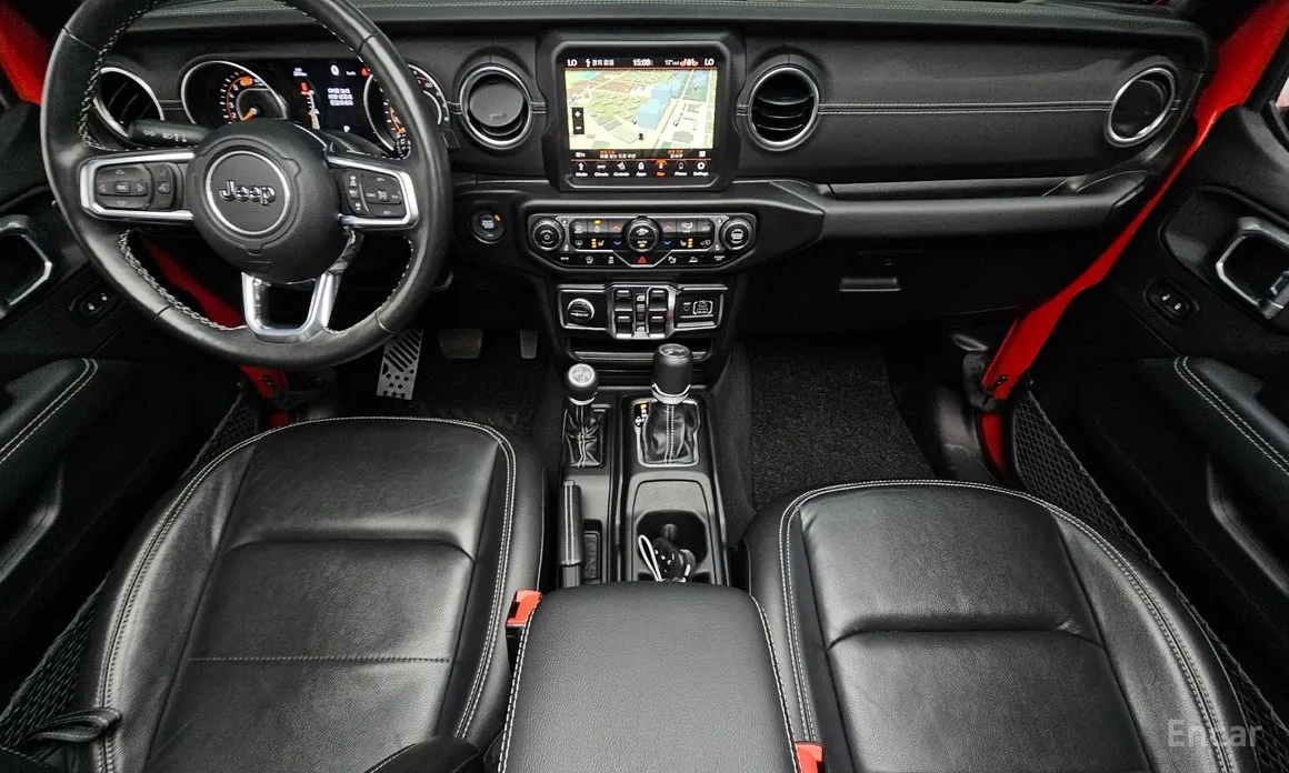 Фото 7 - Jeep Wrangler