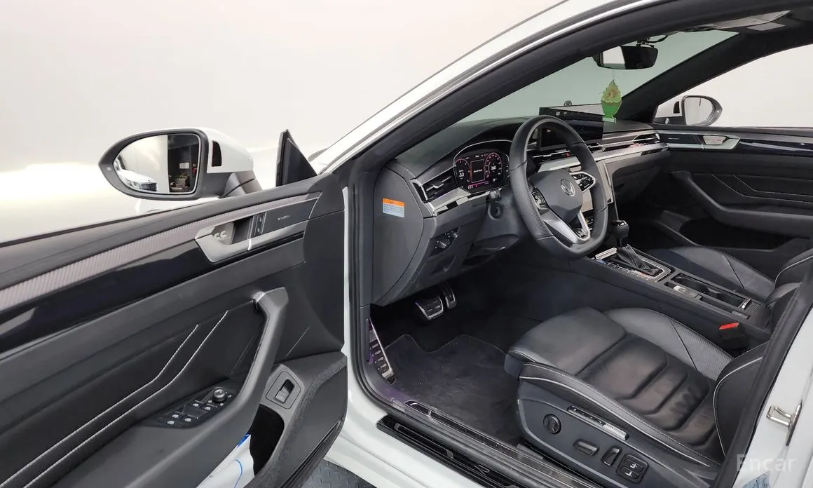 Photo 10 - Volkswagen Arteon