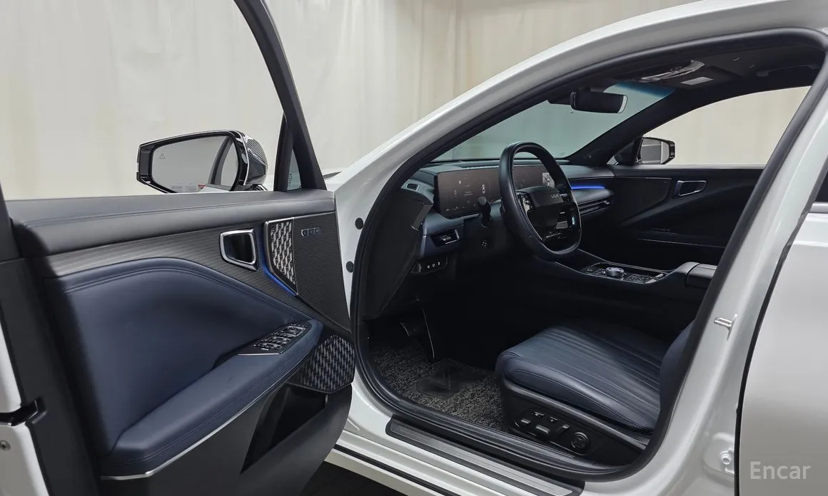 Фото 10 - Kia K8