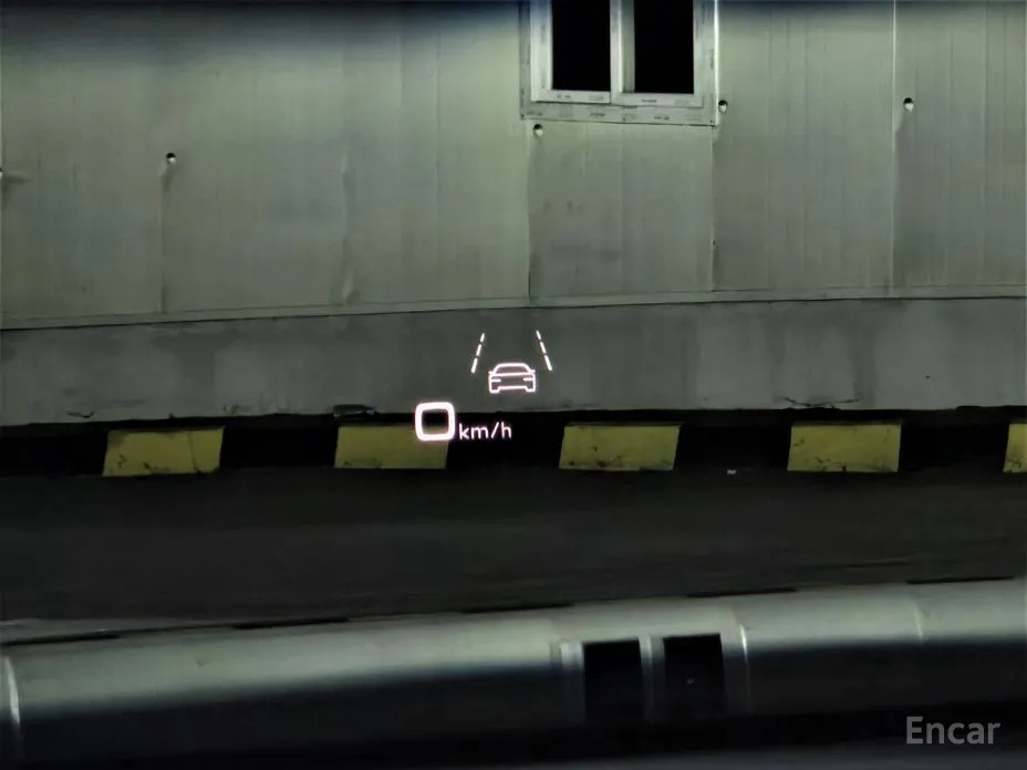 Фото 13 - Audi Q7