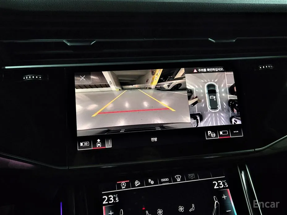 Фото 14 - Audi Q7