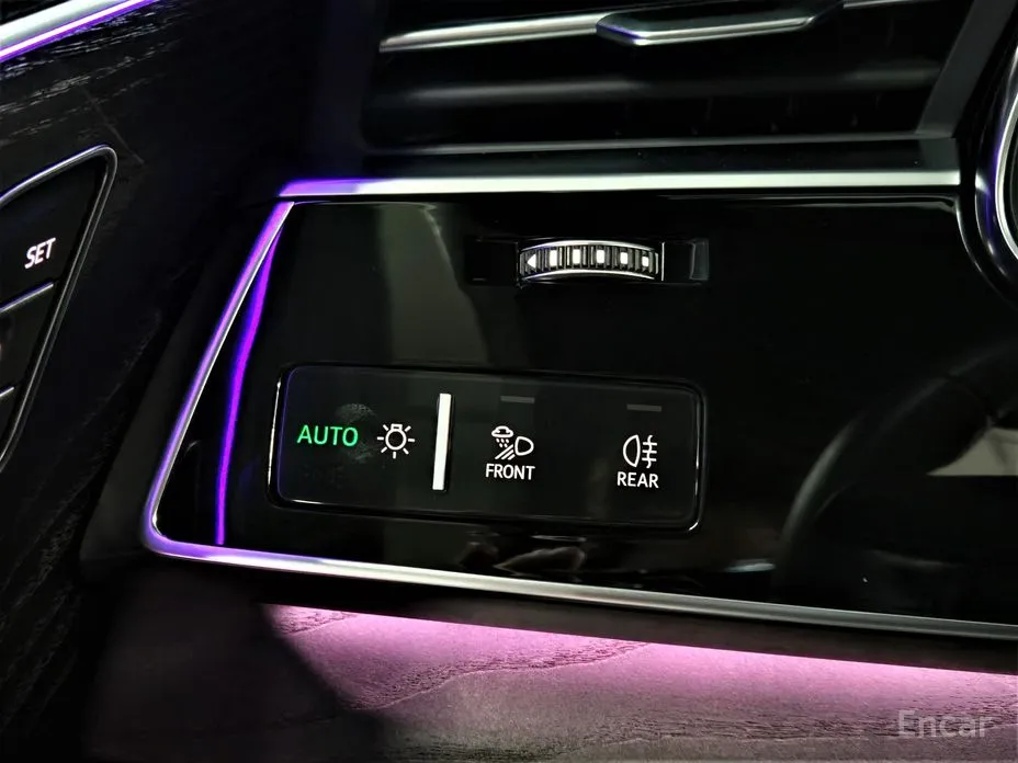 Фото 17 - Audi Q7